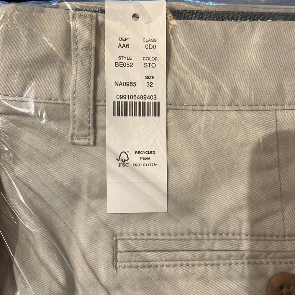 J.Crew 9” Stretch Chino Short‎